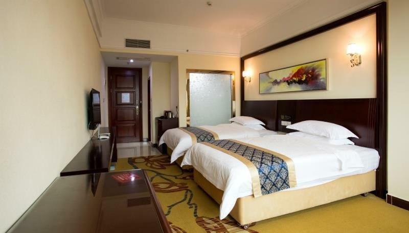 Longhui Business Hotel Huizhou  Exterior foto